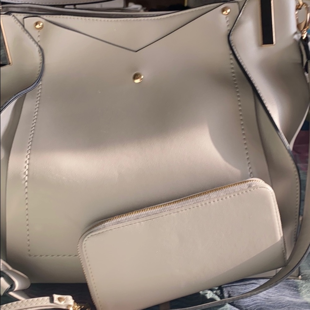 Beige bag